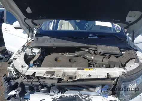 2015 Land Rover Range Rover Evoque Pure from USA, damaged, VIN SALVR2BG2FH035014